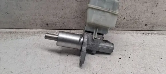BMW 5 F10 F11 Master brake cylinder 34336782289