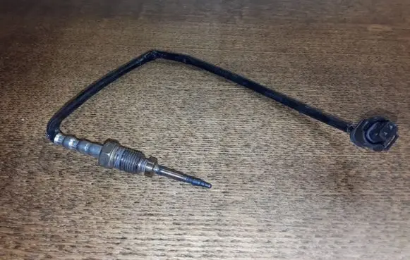 BMW 3 F30 F35 F31 Exhaust gas temperature sensor 2656002781 8509963