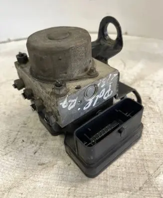 Volkswagen Polo V 6R ABS Pump 6R0907379AQ