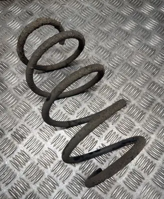 Mercedes-Benz E A207 Front coil spring 