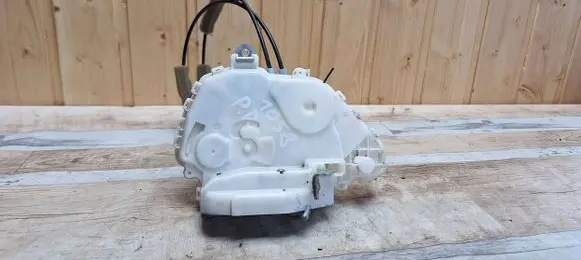 Honda Civic Front door lock