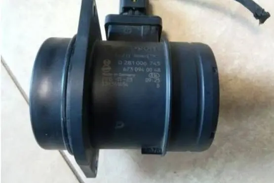 SsangYong Tivoli Mass air flow meter 6730940048 NE68230