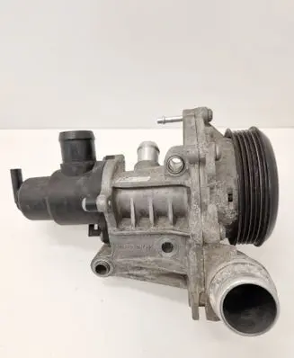 Mercedes-Benz GLA W156 X156 Water pump A6512000501 DOZGS007