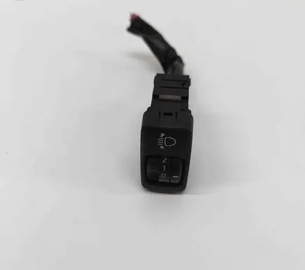 Toyota Land Cruiser (J120) Headlight level height control switch 8415233030