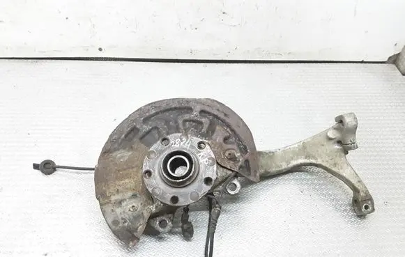 Audi A6 S6 C5 4B Front wheel hub spindle knuckle
