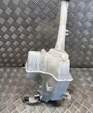 KIA Sorento Windshield washer fluid reservoir/tank 986102P700 986102P710