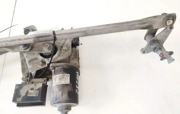 Mercedes-Benz A W168 Wiper motor a1588200242 404.388