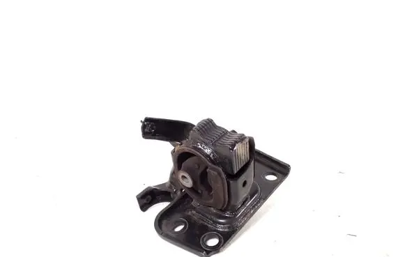 Toyota Avensis T270 Engine mount bracket 12372-0R030