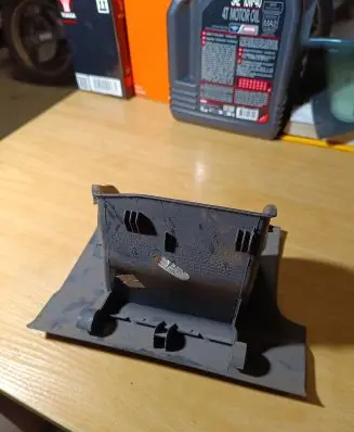 Volkswagen Jetta V Other interior part 1K2857923