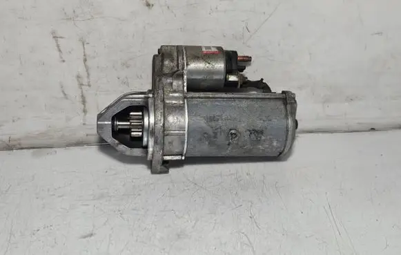 Mercedes-Benz Sprinter W906 Starter motor 0051511301