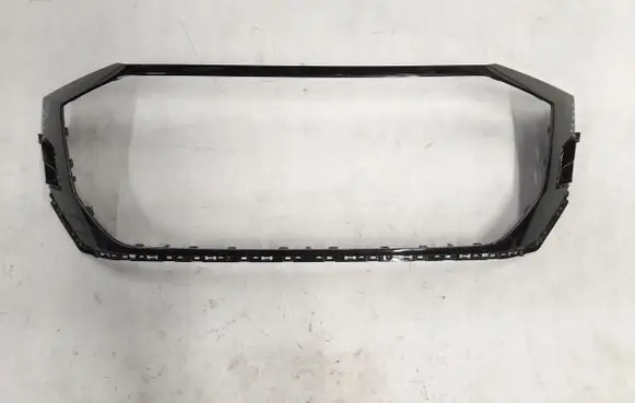 Audi Q8 Front bumper splitter molding 