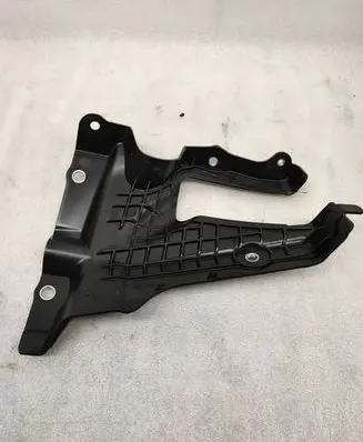 Volvo S90, V90 Other engine bay part 32314249
