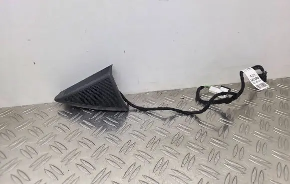 Mercedes-Benz E W211 Front door high frequency speaker A2118200202 A2115408308