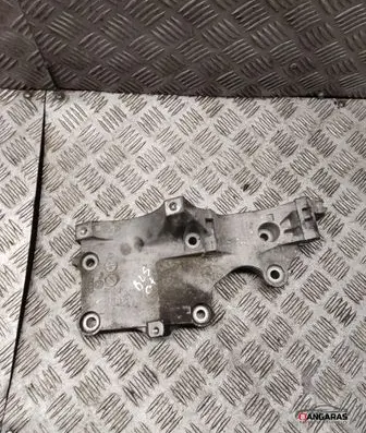 Volkswagen Golf Plus Generator/alternator bracket 038903143af