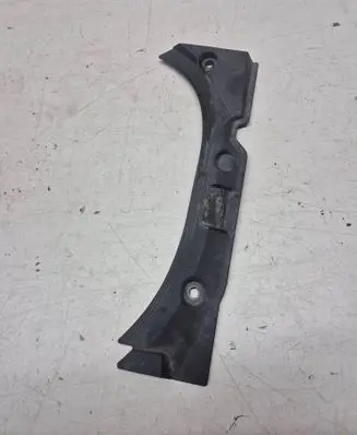 Audi A8 S8 D4 4H Fender end trim 4H0823745C