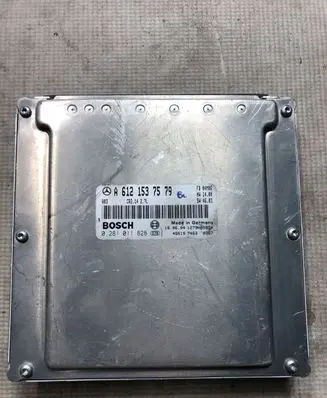 Mercedes-Benz C W203 Engine control unit/module A6121537579 0281011828