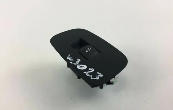 Volvo XC60 Electric window control switch 31433408 W3023