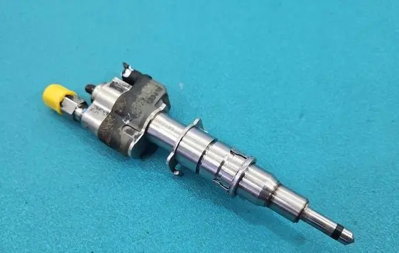 BMW 5 E60 E61 Fuel injector 13537589048 IMPRK1603490