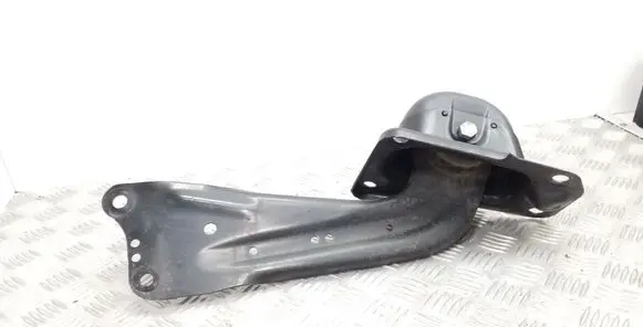 Volkswagen PASSAT B8 Rear suspension control arm 3Q0505226 1K0505130L