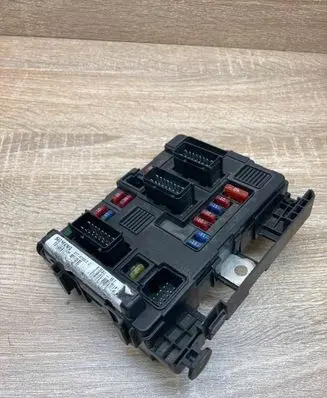Citroen Berlingo Central body control module 9643498980 S118470002D