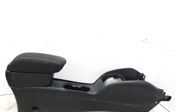 Fiat Tipo Center console 735699153 735622328 7357015310E