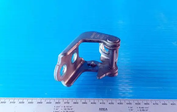Renault Megane IV Rear door lower hinge ES716990R