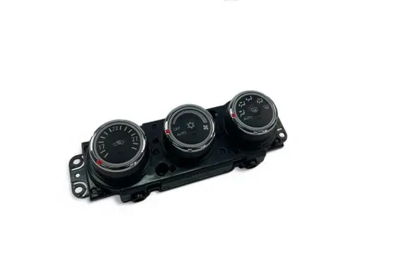 Mitsubishi Outlander Interior fan control switch 7820A115XC
