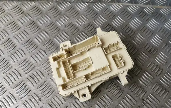 Hyundai i30 Fuse module 919502H530