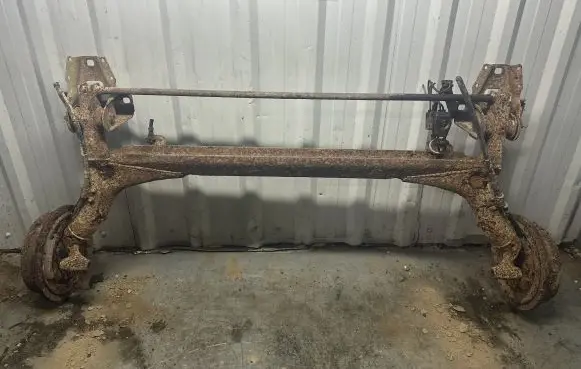 Audi 80 90 S2 B4 Rear axle beam 