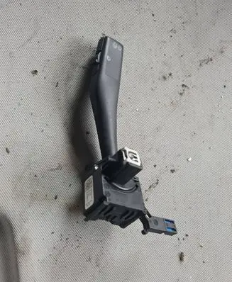 Volkswagen Caddy Wiper control stalk ANP80H023B 3EE0685D