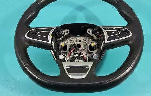 Renault Kadjar Steering wheel 484005825R IMPRK1547714