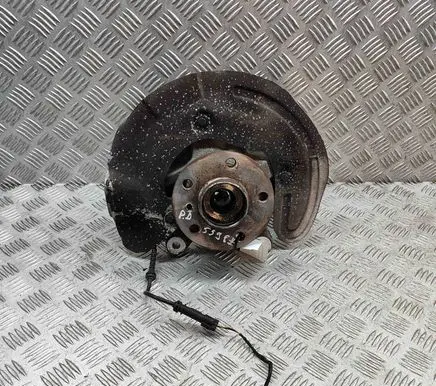 BMW X1 F48 F49 Front wheel hub 6874443 6876852