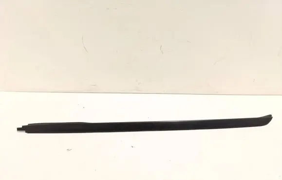 Toyota Highlander XU70 Windshield trim 755090E020