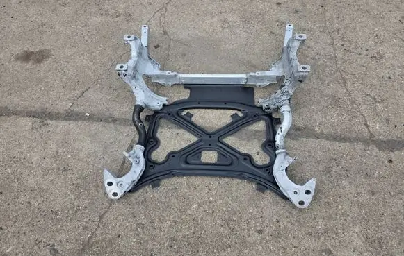 Audi Q7 4M Front subframe 4M0399315T