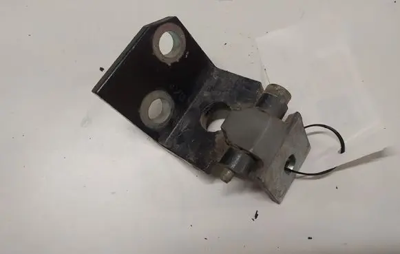 Peugeot 607 Rear door lower hinge