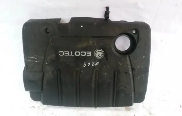 Opel Zafira B Engine cover (trim) 315829598