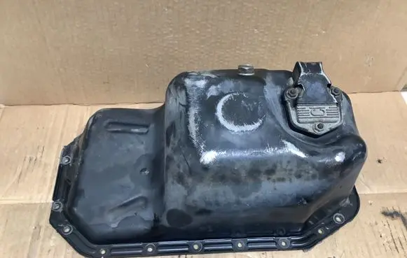 Oil sump