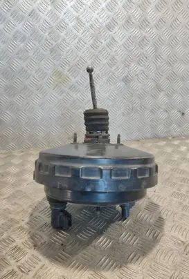 Volkswagen Touareg I Brake booster 7L6612101 786926014