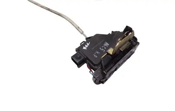 Audi A6 S6 C5 4B Front door lock 4B1837015B