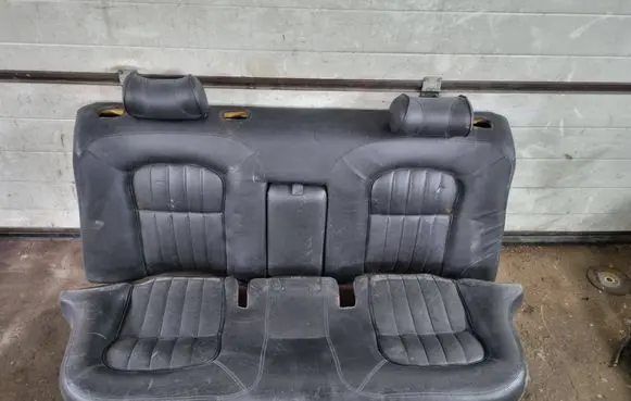 Jaguar XJ X300 Rear seat 