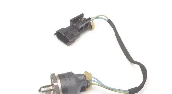 Ferrari California F149 Fuel pressure sensor 0261545054