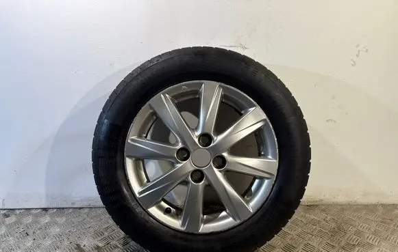 Toyota Yaris R15 alloy rim 426110D610
