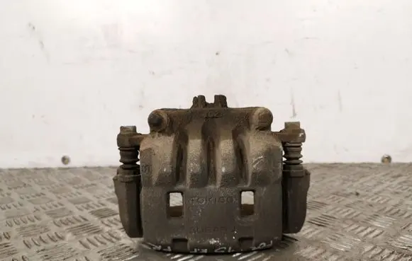 Subaru Forester SJ Front brake caliper TOKICOT6