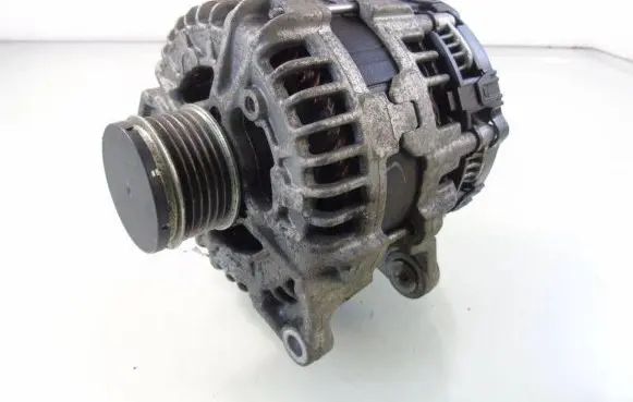 Mercedes-Benz A W177 Generator/alternator