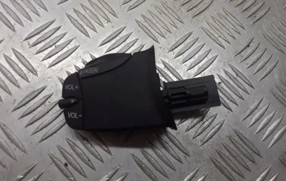 Ford Mondeo Mk III Multifunctional control switch/knob 
