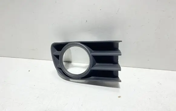 Renault Megane II Front grill 8200115118