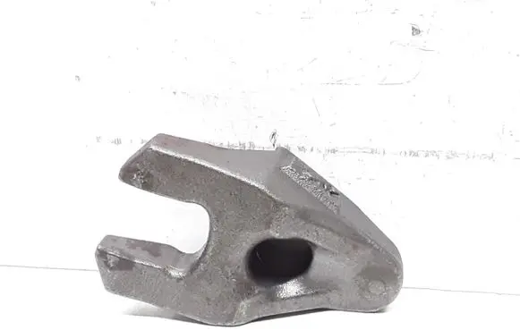 Volvo V40 Fuel Injector clamp holder
