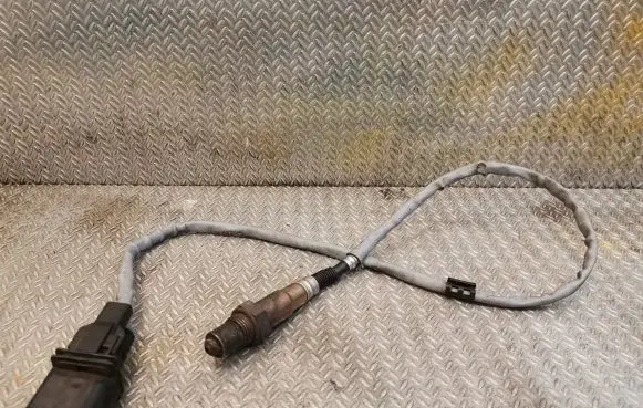 Mercedes-Benz C W203 Lambda probe sensor 0025401817