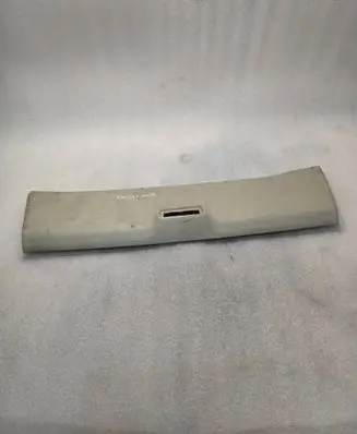 Audi 100 200 5000 C3 (D)pillar trim (top) 445867839B