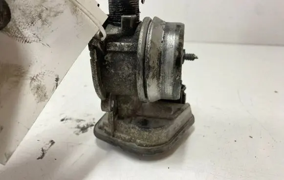 BMW 1 E81 E87 Throttle valve 780437302